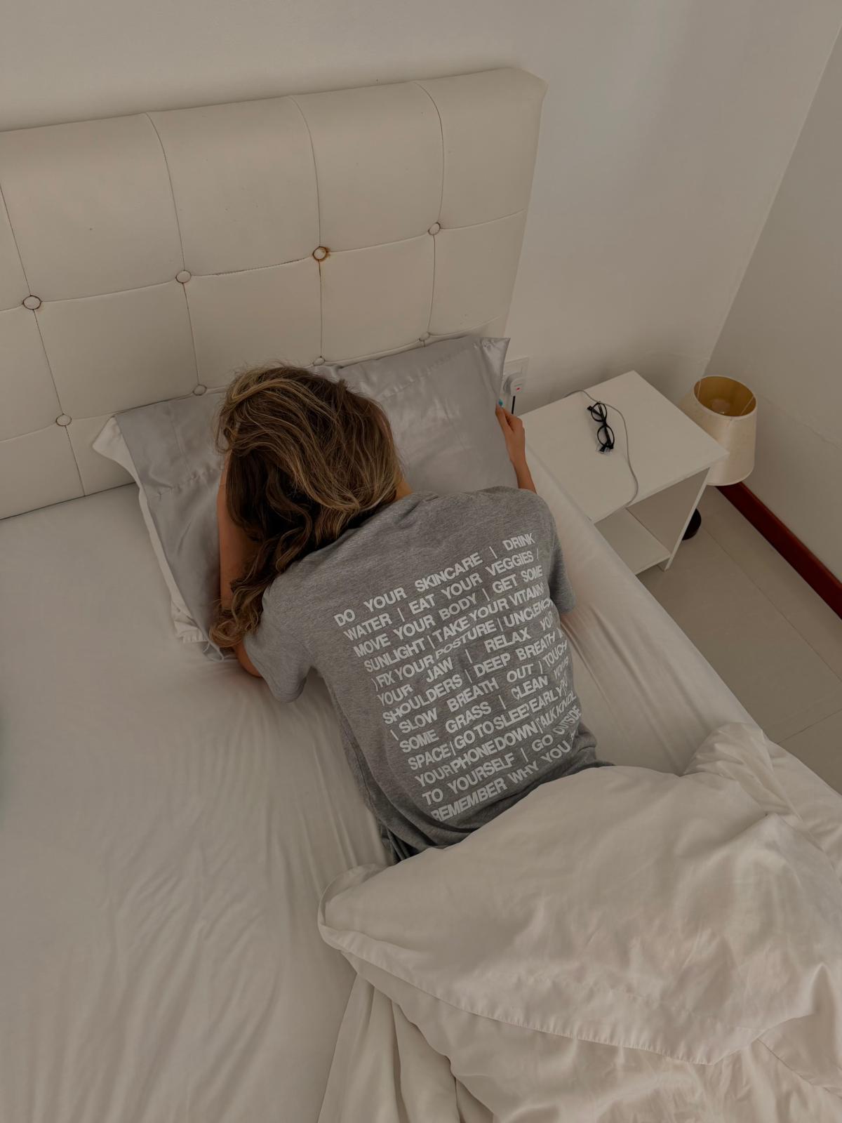 T-SHIRT - SMITHING X BENNY IN PALE