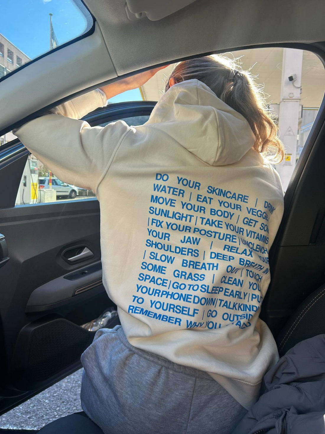 HOODIE - SMITHING X BENNY IN PALE