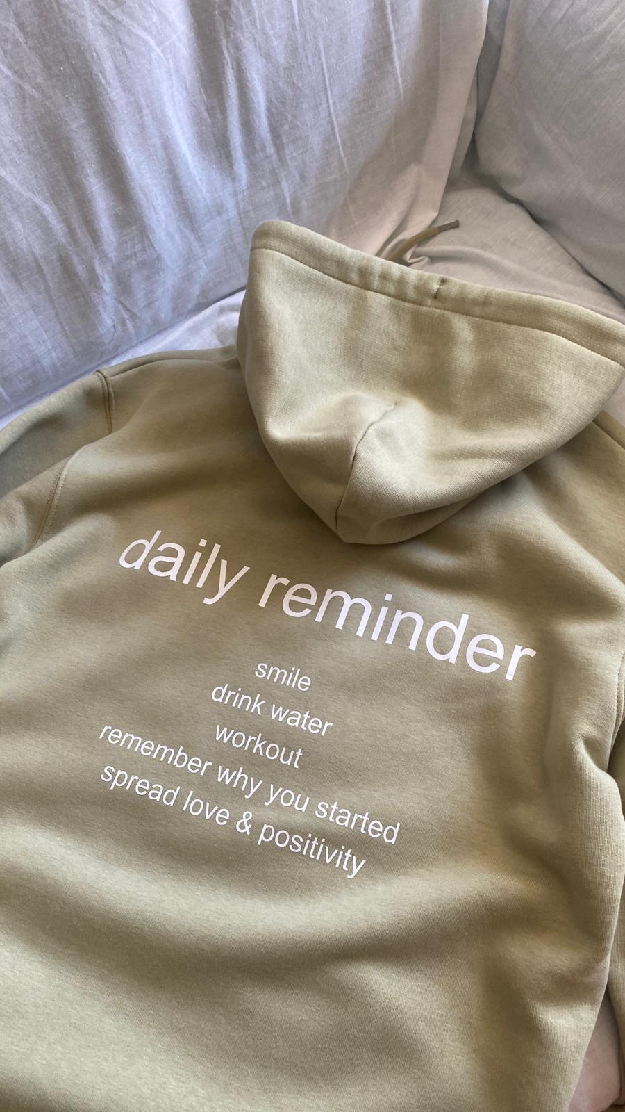 on sale_DAILY REMINDER con leggerissimo difetto frontale nel tessuto